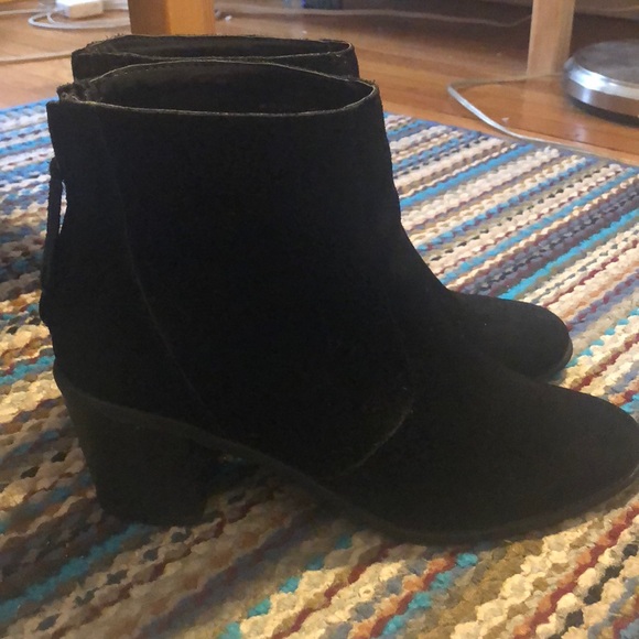 Booties - Picture 3 of 6